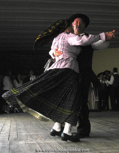 Foto dum par na participa��o do Rancho nas Festas Anuais 2007